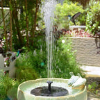 Elegante Solar-Wasserfontäne