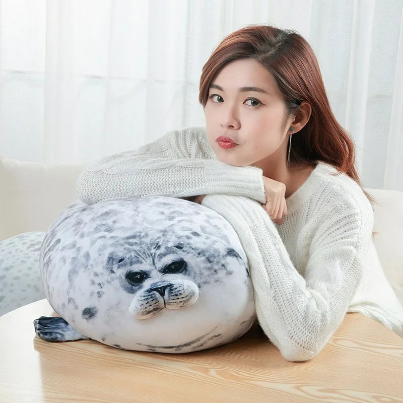 Süßes Blob-Seehund-Kissen