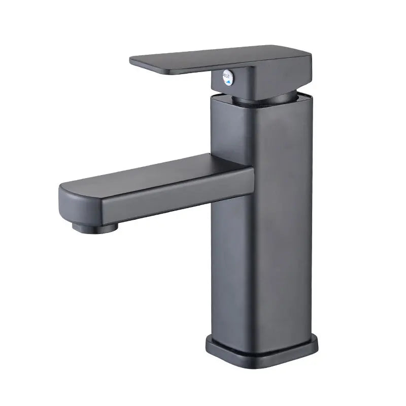 Elegante Badarmatur in Schwarz/Chrome