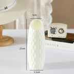 Elegante Kunststoffvase