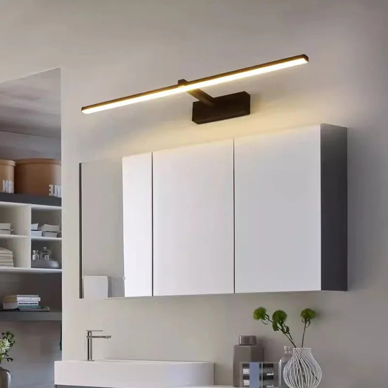 Moderne LED-Spiegelleuchte