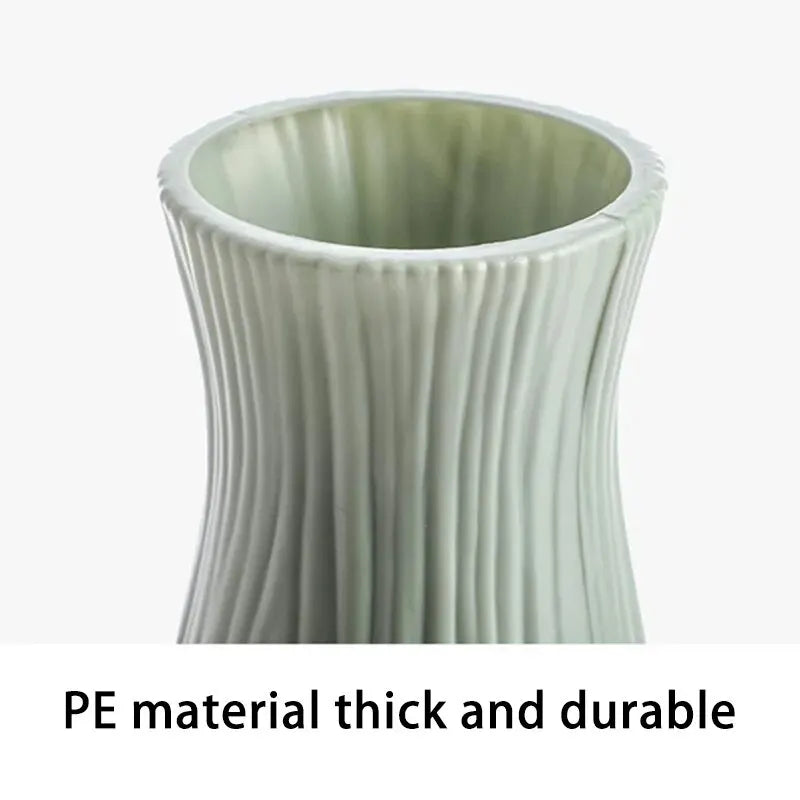 Moderner Kunststoff-Blumenvase