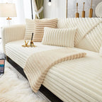 Sofaüberzug aus dickem Plüsch-Kunstfell