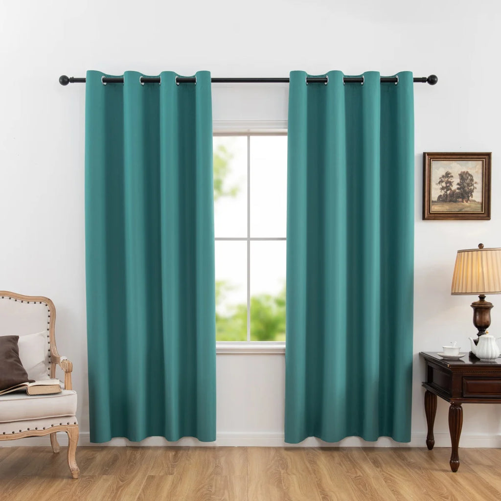 100% Blackout Curtain