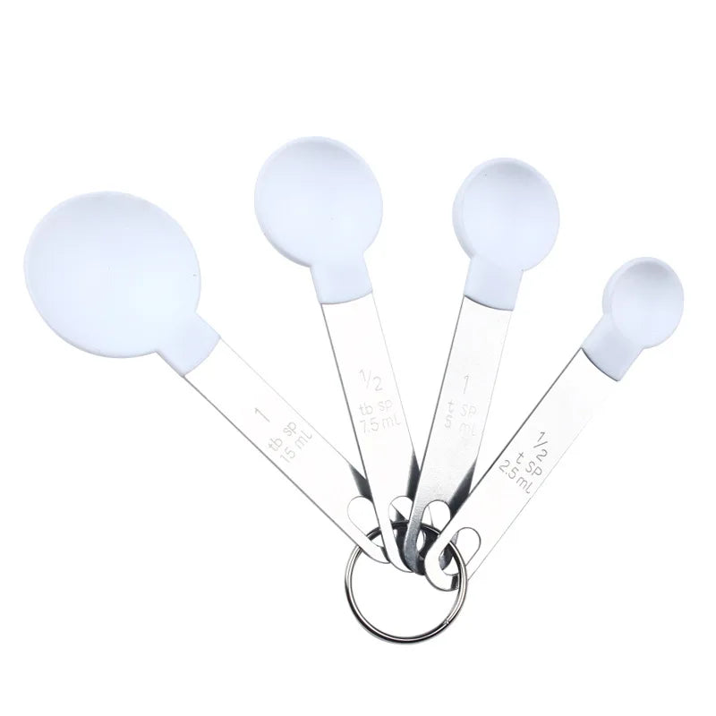 Praktisches 4-teiliges Messbecher- und Messlöffel-Set