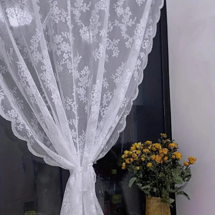 Elegantes Vintage-Spitzengardinen-Panel
