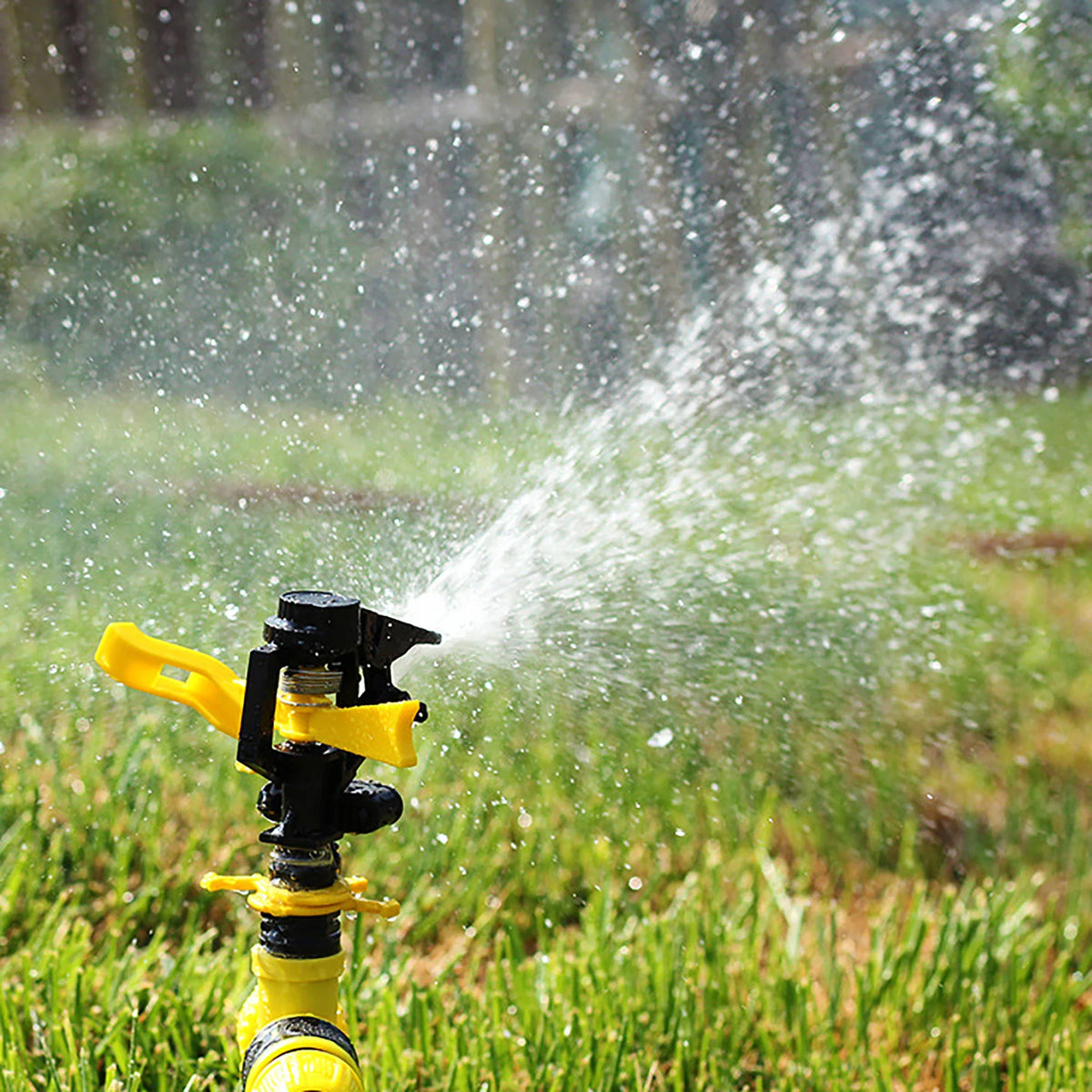 Verstellbarer Spike-Rocker Impact-Sprinkler