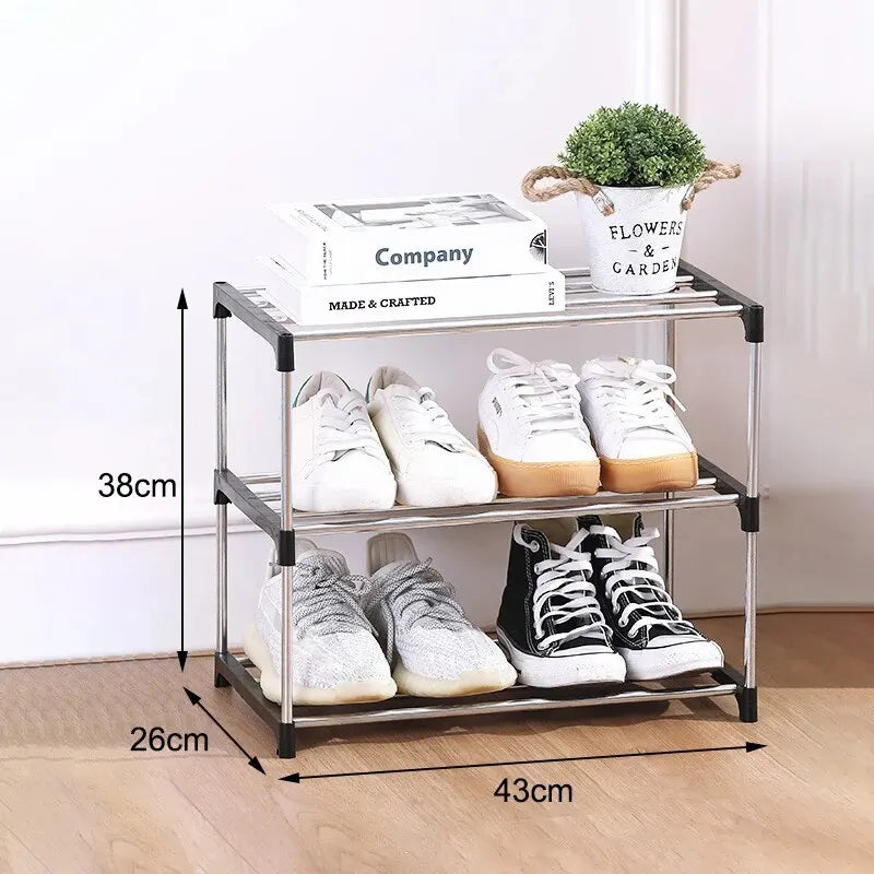 Praktisches Schuhregal mit 3-4 Ebenen