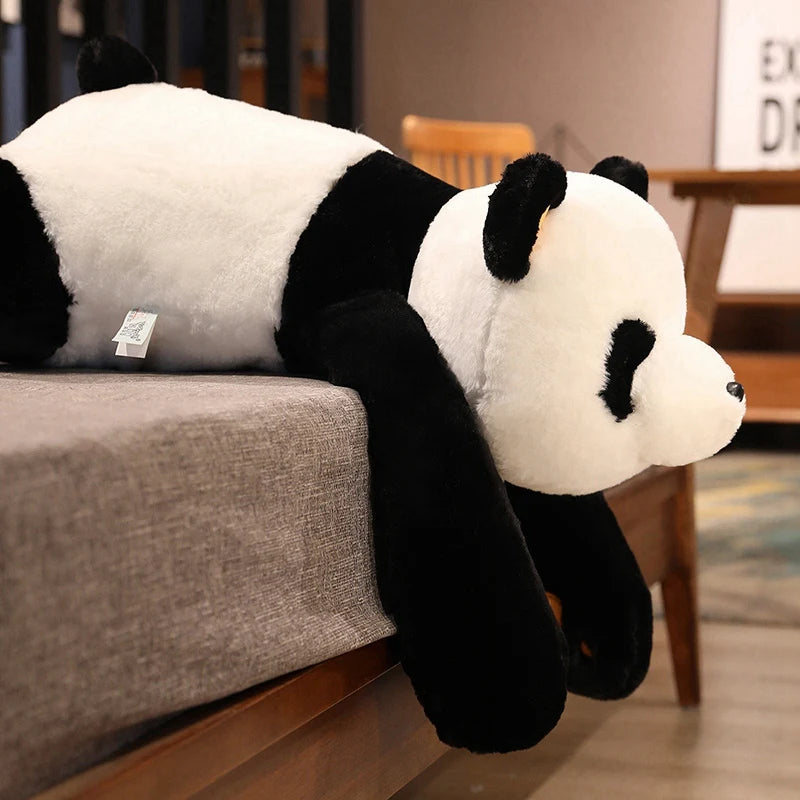 Kuschelweicher Panda-Plüschtier