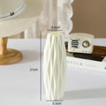 Elegante Kunststoffvase