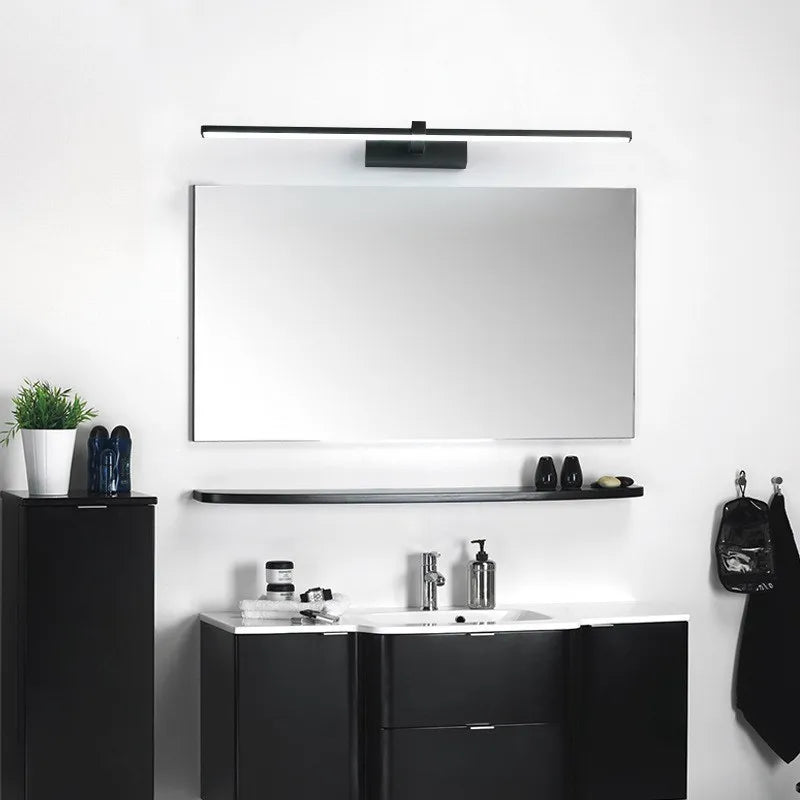 Moderne LED-Spiegelleuchte