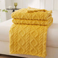 Kuschelweiches Coral Fleece Tagesdecke