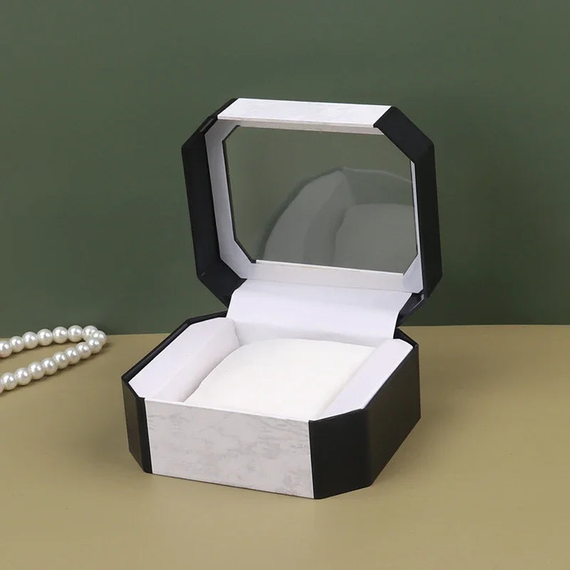 Elegante Uhrenschatulle