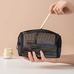 Praktische schwarze Mesh-Kosmetiktasche