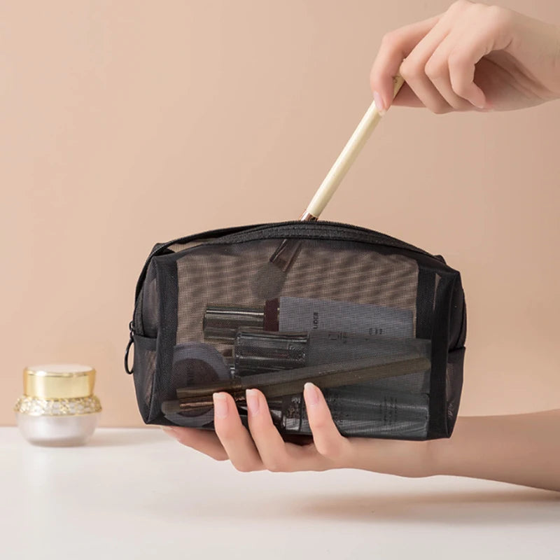 Praktische schwarze Mesh-Kosmetiktasche