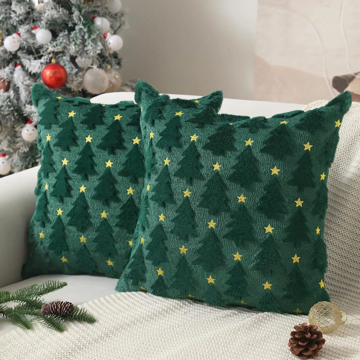 Kissenbezug mit gestricktem Frühlingsbaum-Motiv