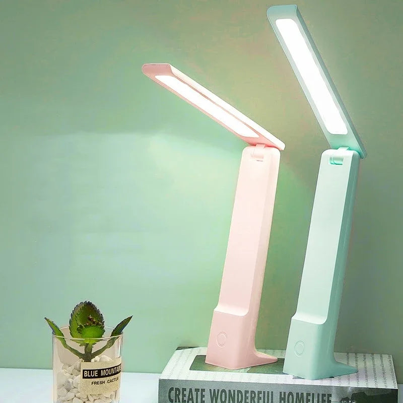 Moderne LED-Schreibtischleuchte